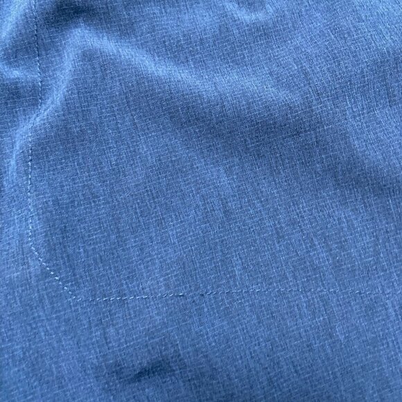 Old Navy Tech Hybrid Chino Shorts 9" Inseam 30 Performance Stretch Navy Size 30 - Picture 8 of 8